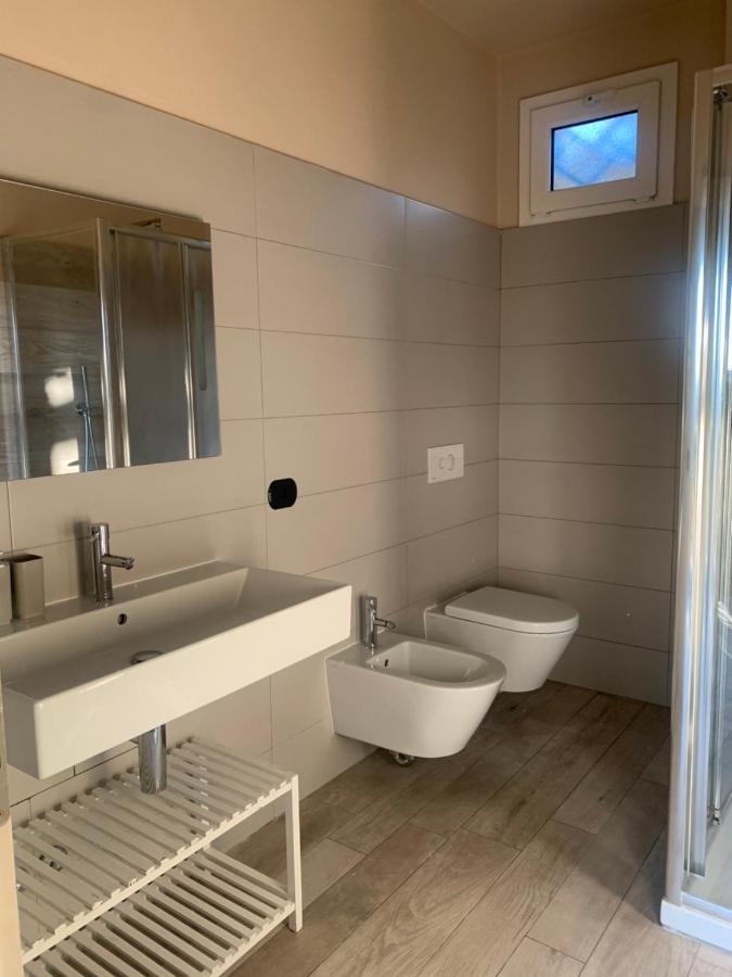 Casale Raffaello B&B Como Albese Con Cassano Eksteriør bilde